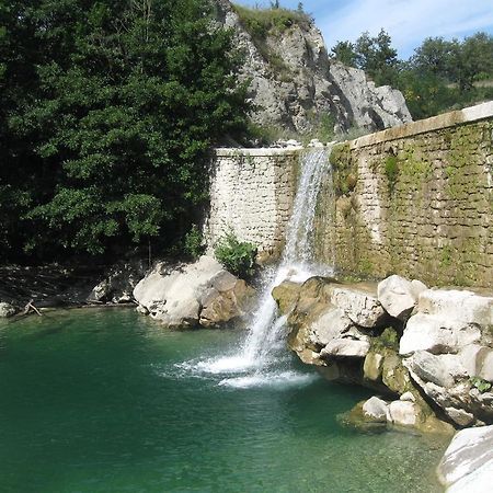 Agriturismo Il Casalone Badia Tedalda ภายนอก รูปภาพ